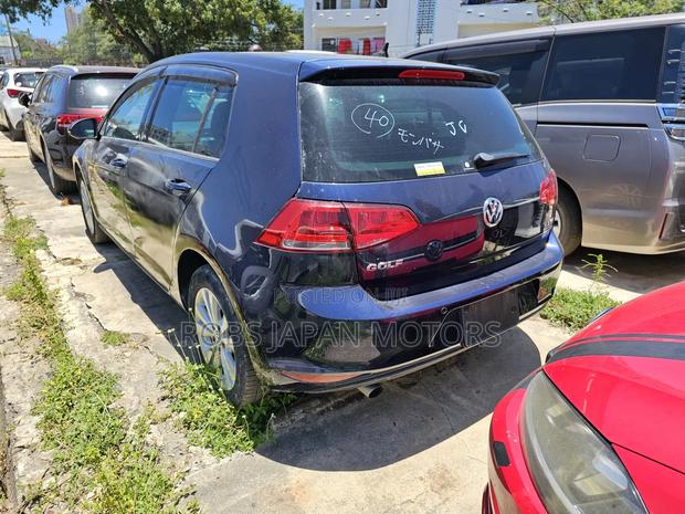 Volkswagen Golf TSI SE FWD 2018 Blue