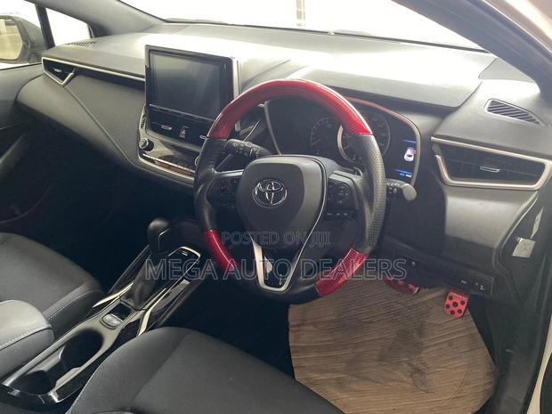 Toyota Corolla 2019 White
