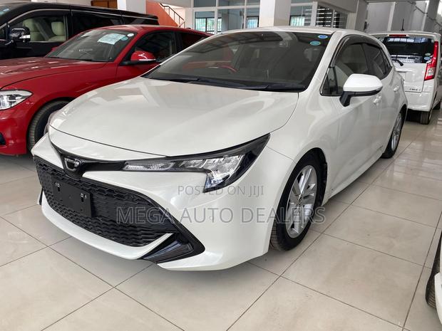 Toyota Corolla 2019 White