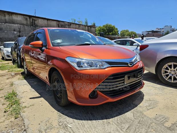 Toyota Corolla Fielder 1.5 Petrol FWD 2018 Orange