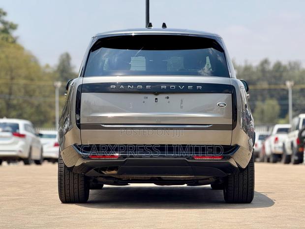 Land Rover Range Rover Vogue 2022 Silver