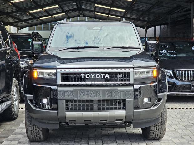 Toyota Land Cruiser Prado 2.7 2024 Black