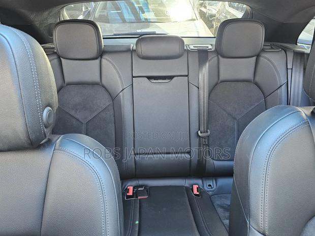 Porsche Macan Base 2018 Gray