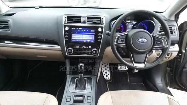 Subaru Outback 2.5i Premium AWD 2019