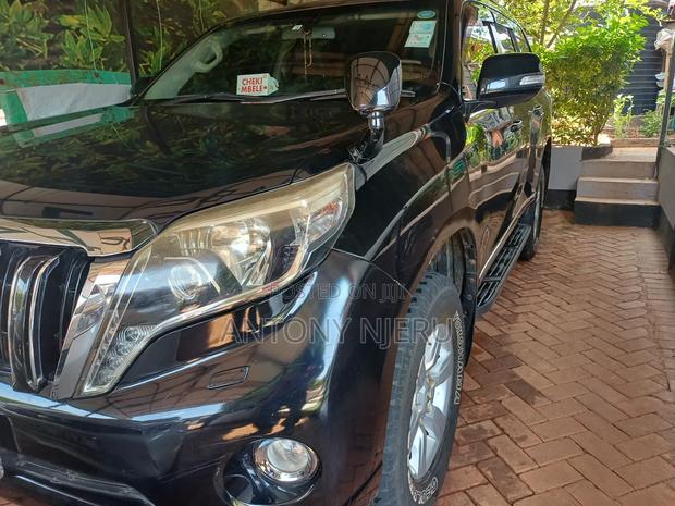 Toyota Land Cruiser 2014 Black