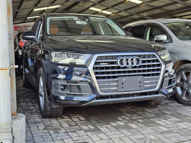 Audi Q7 3.0T Premium AWD quattro 2017 Blue