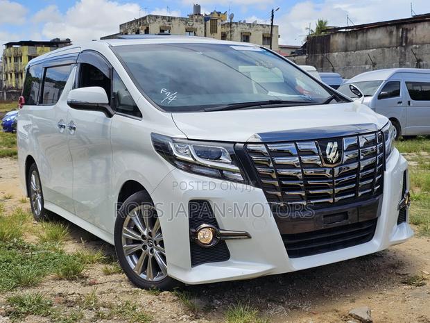 Toyota Alphard 2.5 Petrol FWD 2018 Pearl