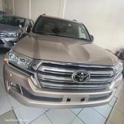 Toyota Land Cruiser 4.6 V8 AX 2017 Gold for sale