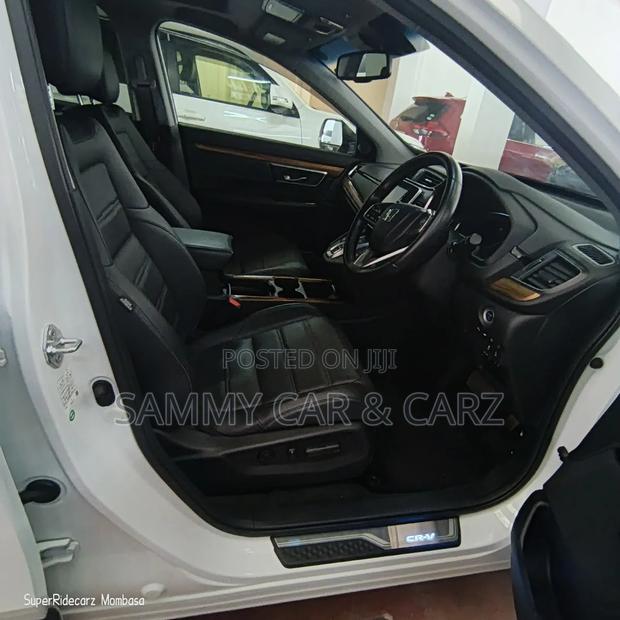 Honda CR-V 2018 White