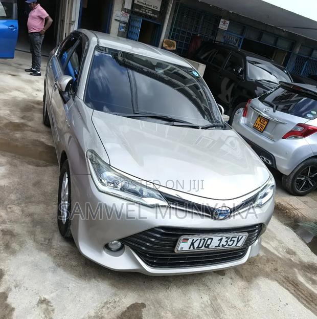 Toyota Axio 1.5 Hybrid G 2WD 2017 Silver