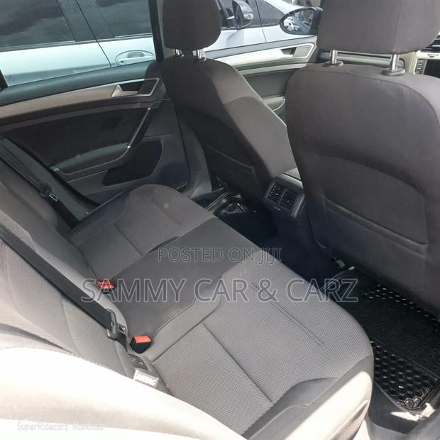 Volkswagen Golf 2016 Black