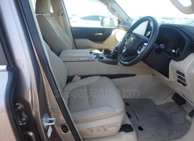 Toyota Land Cruiser 2023 Brown