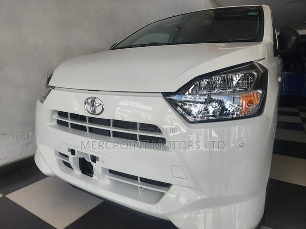 Toyota Pixis 2018 White