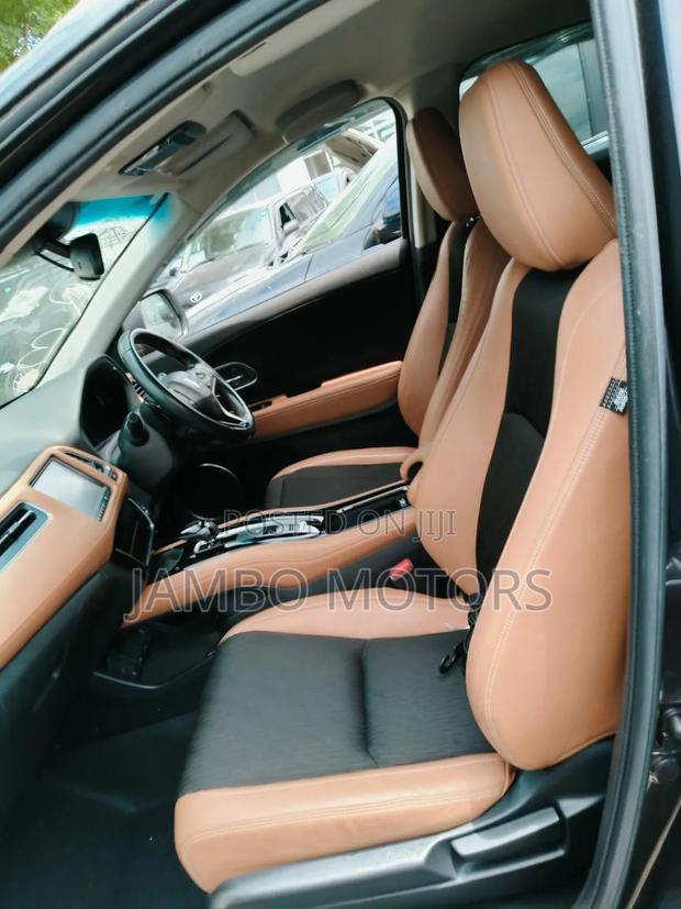 Honda Vezel 1.5 Hybrid 2WD 2019 Matt Black