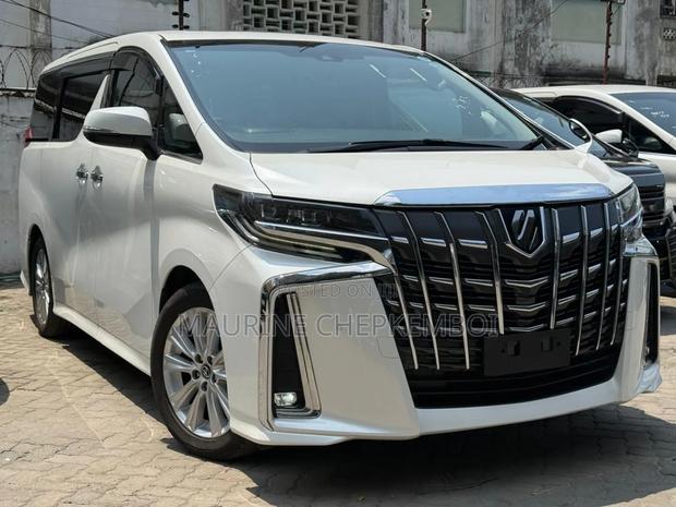 Toyota Alphard 2.5 Petrol FWD 2018 Pearl