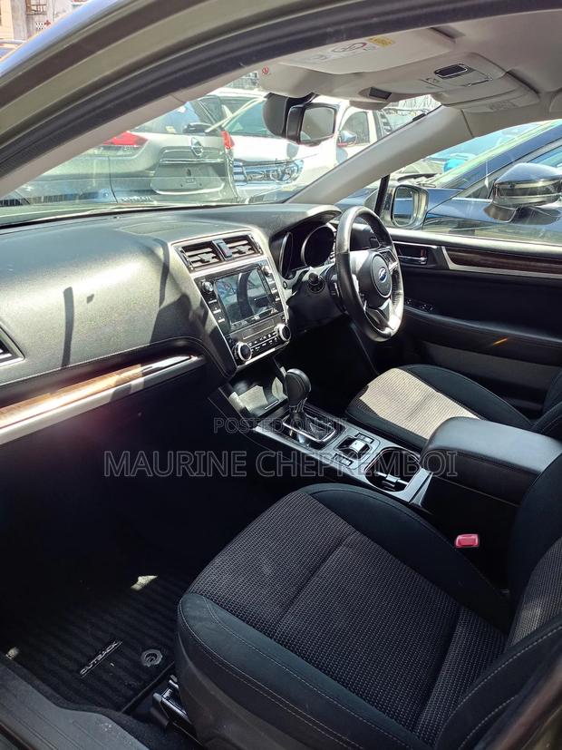Subaru Outback 2.5i Premium AWD 2018 Green