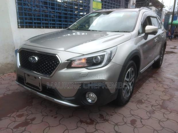 Subaru Outback 2.5i Touring AWD 2018 Gold