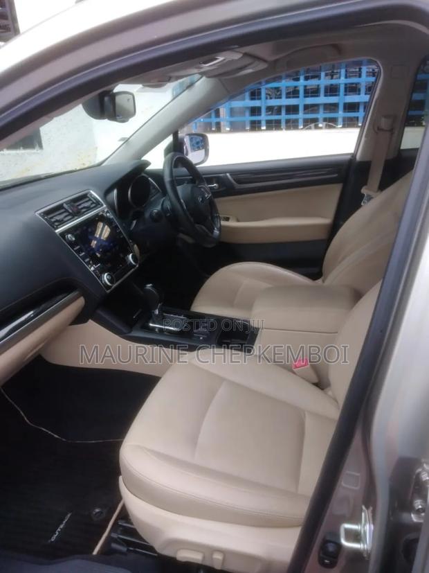 Subaru Outback 2.5i Touring AWD 2018 Gold