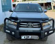Toyota Hilux 2017 Silver for sale