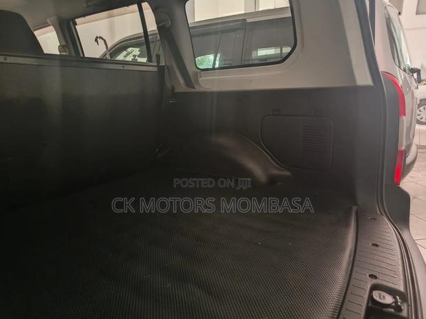 Toyota Probox 2018 White