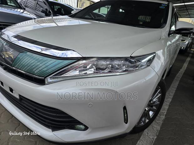 Toyota Harrier 2019 White