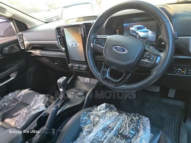 Ford Ranger Wildtrak 2023 Black