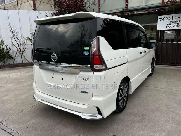 Nissan Serena 2019 White