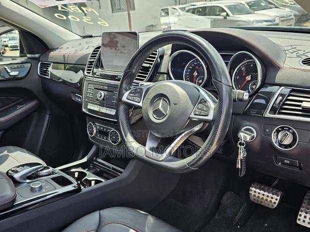 Mercedes-Benz GLE-Class GLE 350d 4MATIC 2018 Matt Black