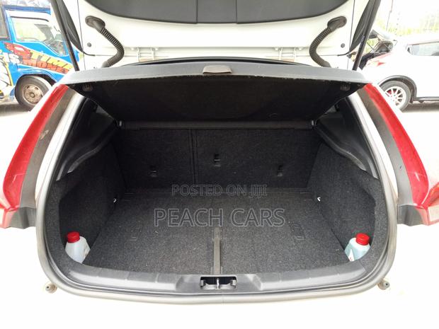 Volvo V40 T5 AWD 2015 White