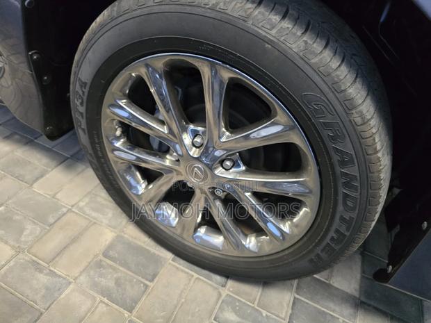 Lexus LX 2019 Gray