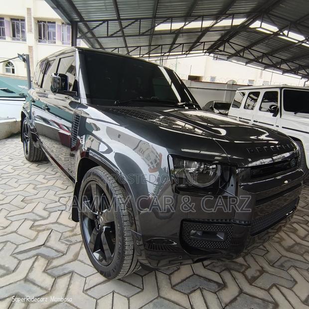 Land Rover Defender 2023 Gray