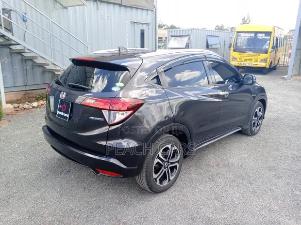 Honda Vezel 1.5 2WD 2017 Black