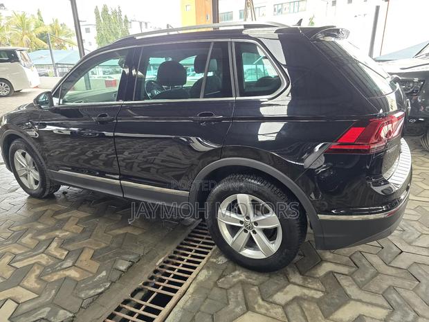 Volkswagen Tiguan 2018 Black