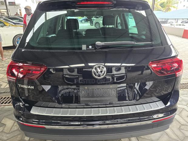 Volkswagen Tiguan 2018 Black