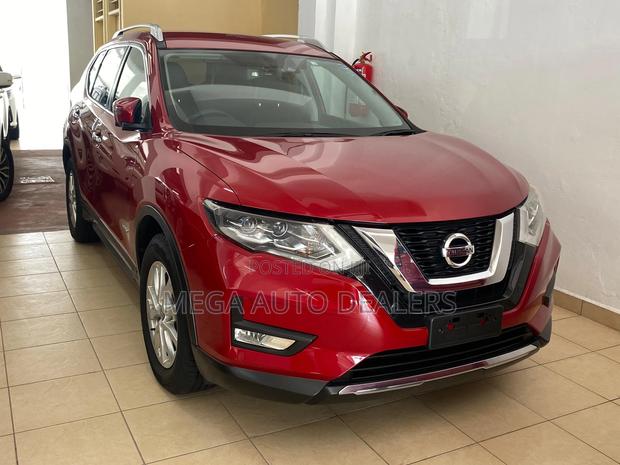 Nissan X-Trail 2018 Red