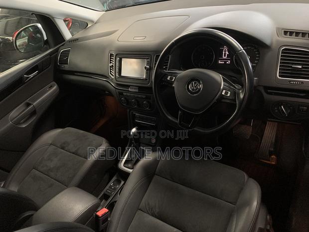 Volkswagen Sharan 2018 White