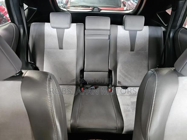 Toyota Harrier 2.5 Hybrid 4WD 2018 Blue