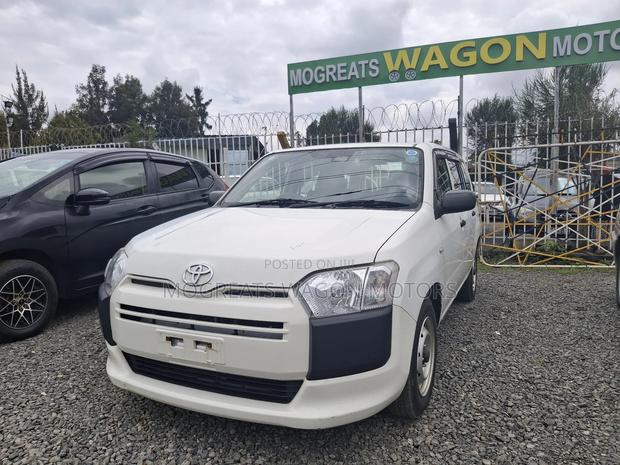 Toyota Probox 2018 White