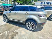 Land Rover Range Rover 2015 Gold for sale