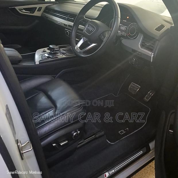 Audi Q7 2018 White