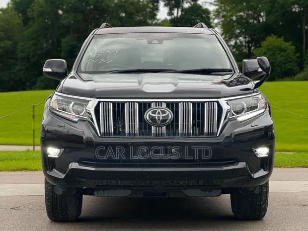 Toyota Land Cruiser Prado 2.8 2020 Black