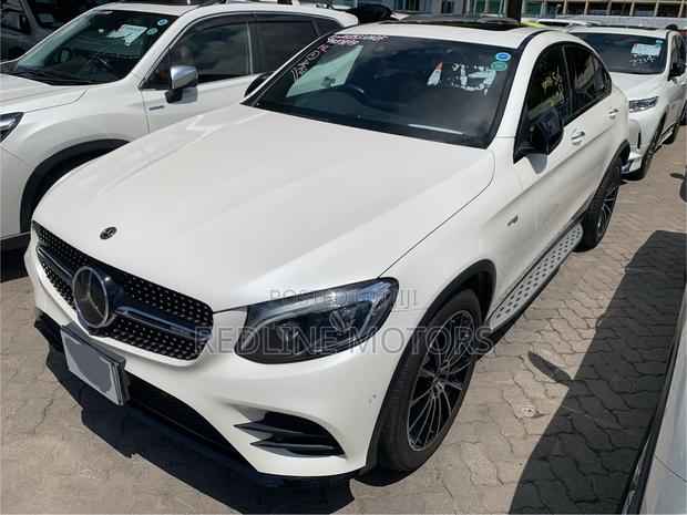Mercedes-Benz GLC-Class 2018 Off white
