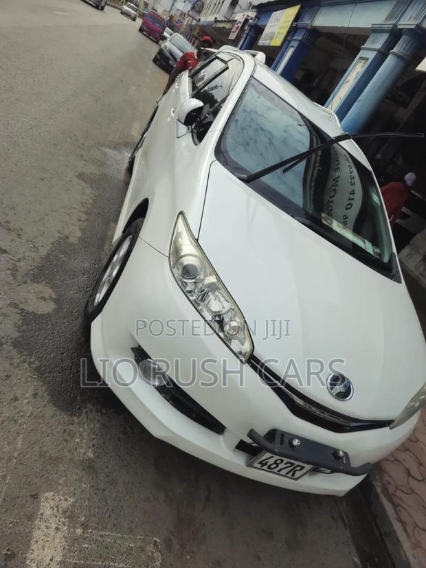 Toyota Wish 2015 White