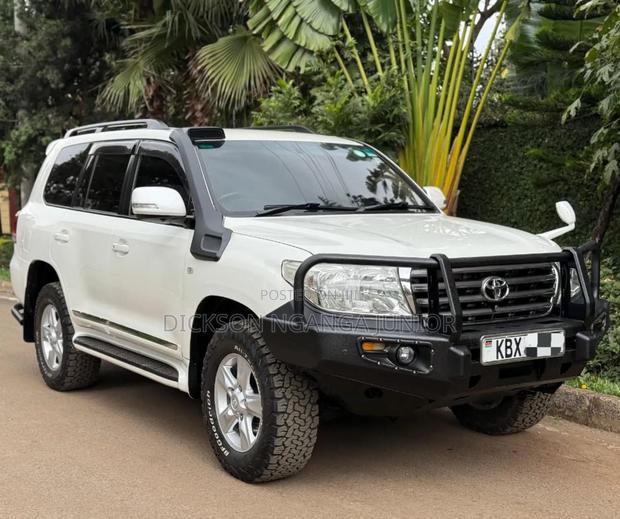 Toyota Land Cruiser 2008 Pearl