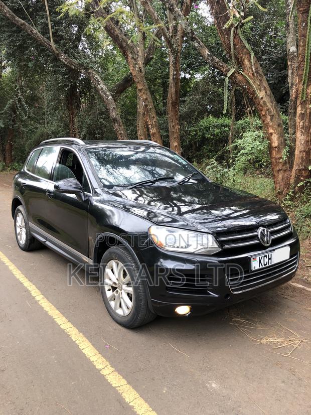 Volkswagen Touareg 2012 Black