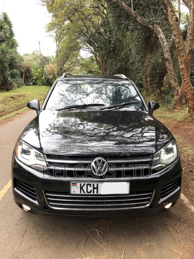 Volkswagen Touareg 2012 Black