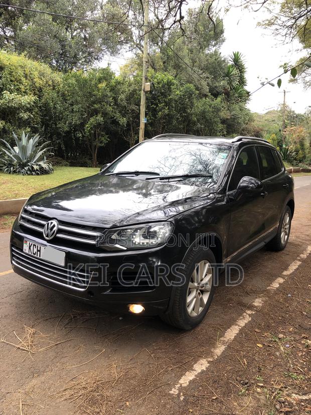 Volkswagen Touareg 2012 Black