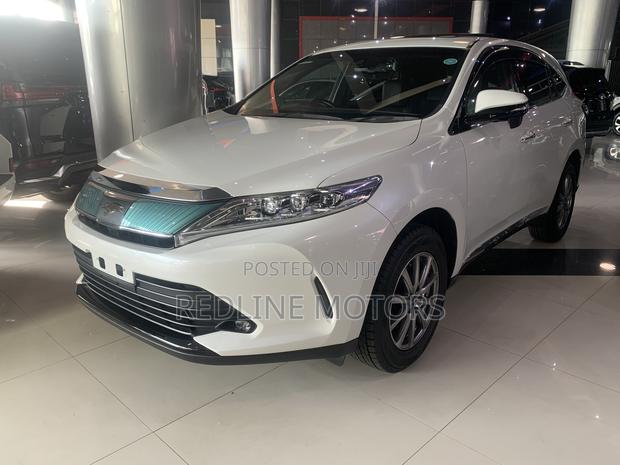 Toyota Harrier 2.0 2018 Pearl