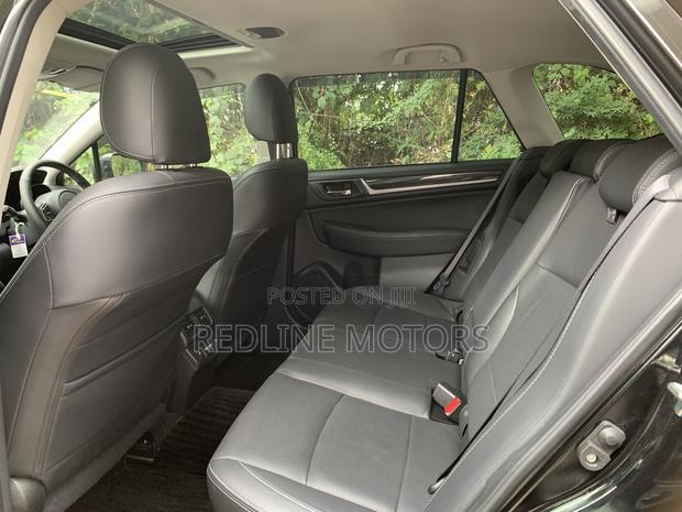 Subaru Outback 2.5i Limited AWD 2018 Matt Black