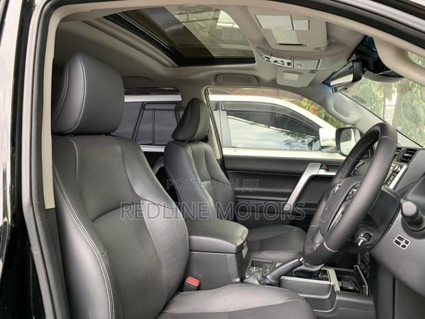 Toyota Land Cruiser Prado 2.8 2018 Black